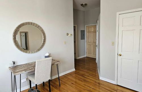 Two Bedroom West Loop - Foto 28