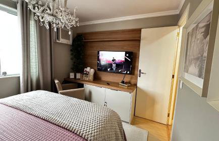 Apartamento sofisticado com garagem no centro - Foto 39