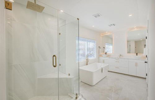 Oak Forest Retreat Sleeps 13 Near Heights - Foto 10