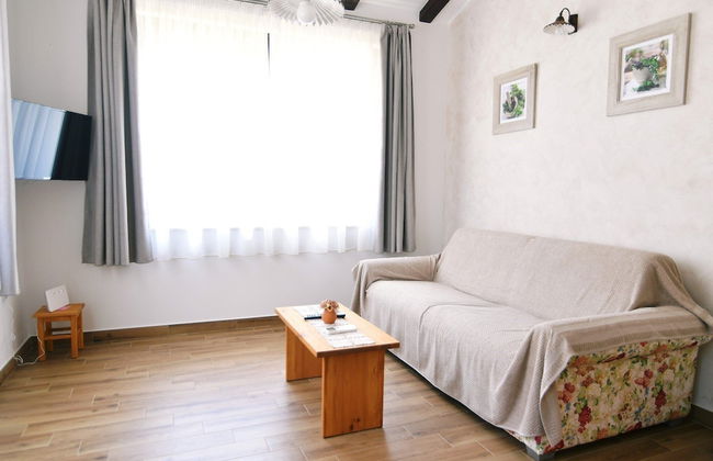 Charming Holiday Home With Terrace and Garden - One Bedroom Holiday Home - Foto 15