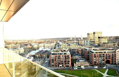 Luxury river side penthouse - Foto 38