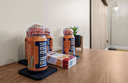 Riverside Rest 2 - 2 Bath, 2 Bedroom Apartment - Free Onsite Parking - Photo 19