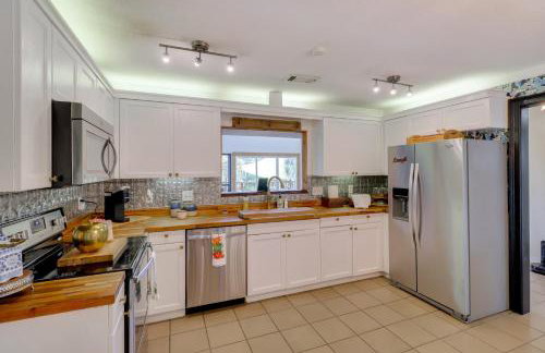 Waterfront Lake Travis Luxury Home with Large Deck! - Foto 10