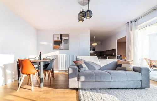 Vue Panoramique - Between Paris & Disneyland - Gare à 10min - Parking Souterrain Privé - - Foto 16