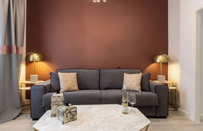 BIBO SUITES PLAZA NUEVA - Photo 49