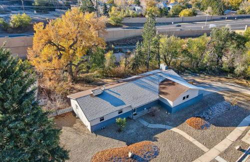 Large Pet-Friendly Sleeps 10 Near Palmer Park - Foto 40