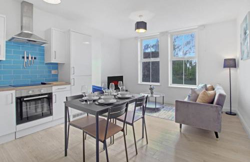 Super Cozy I Sleeps 3 I Fast Wi-Fi I Self Check-in I Free Parking I LongTerm Rates Available - Foto 21