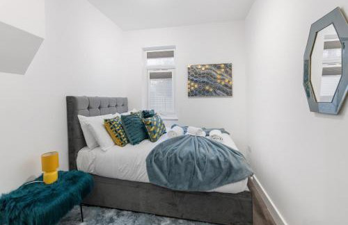 Modern 2 Bedroom APT 3 min walk to Tube station - Foto 11