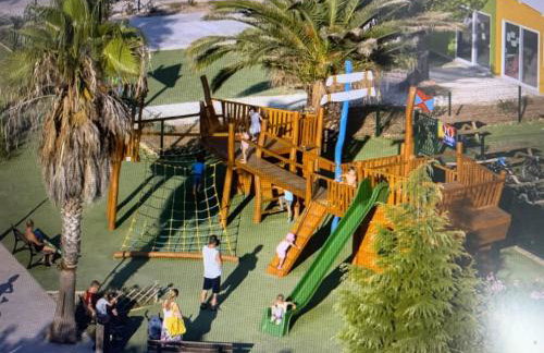 Mobilhome au Camping La Yole - Foto 31