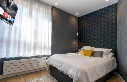 BIG 4 ROOMS in a Centric Home Parking Included - Foto 39