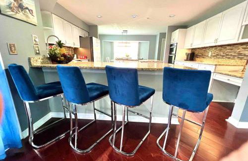 Wellington Pool House With Spa and Putting Green - Foto 9