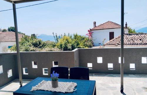 Aggelikas Guest House - Photo 10