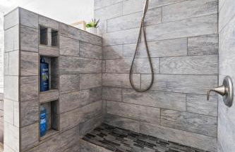 Entire Private Home with 4 Bedrooms 2 Bathrooms, 6 Beds, Hot Tub, King Bed, 6 Parking, Big Yard, Available Now - Foto 46