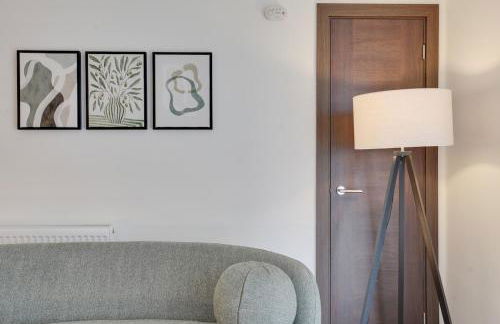 Easy access to Central London and Stansted Airport - Foto 1