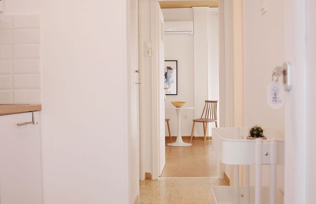 Breeze One Bedroom Apartment by BluPine - Foto 16