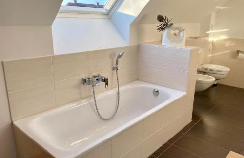 Ferienhaus " Strandhus " an der Ostsee, Sauna, Kamin, Strandkorb, free W-LAN by SEASIDE - Foto 10