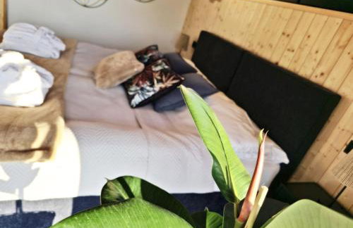 Czôrny Dąb - dom wakacyjny na Kaszubach, bilard, jacuzzi, sauna - Foto 76