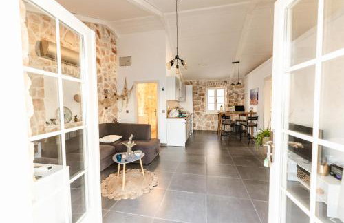 Villa Pearl of Kali, island Ugljan - first row to the sea - Foto 26