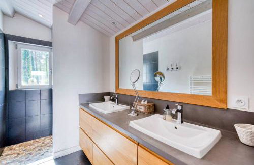 Maison au calme en lisière de forêt avec piscine chauffée - Foto 7