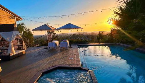 Panorama Tropical Resort & Spa with Sunset City View - Foto 3, sunbed