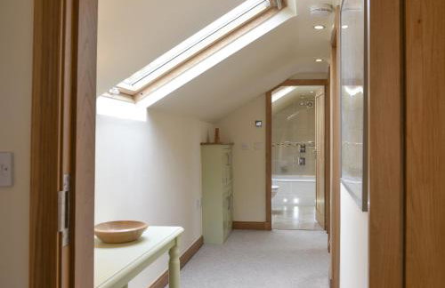 Stallion Barn - Foto 24