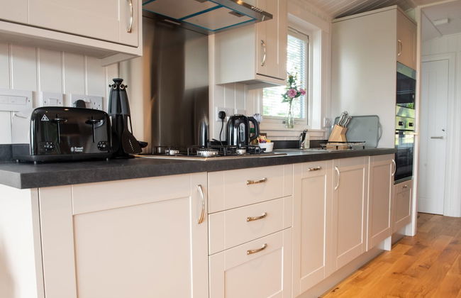 Super King Lodge-sleeps 2-hottub-sea View - Foto 6