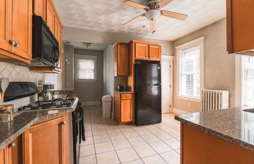 Boston 3BD-Walk to Train station-Beach-Near Airport - Foto 19