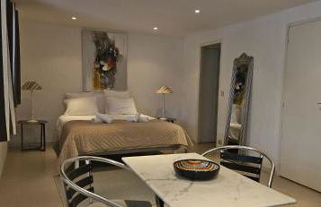 Le Clos Saint Jean, vue Cité, piscine et parking - Foto 24