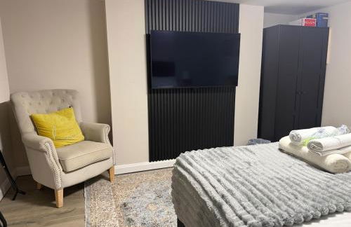 Stylish 1-Bed Apartment Ideal for 2 Guests - Foto 11