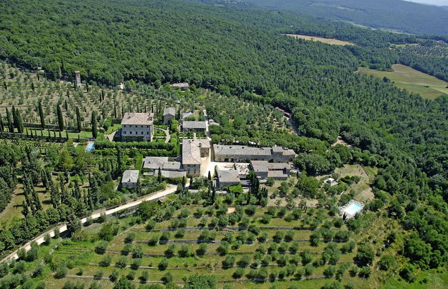 Charming Villa in Tuscany With Pool & Views - Foto 16