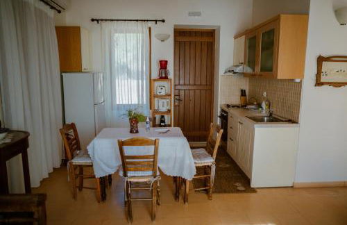 Traditional Architecture Seafront Stone House in 25000sqm Olive Grove - C - Photo 23