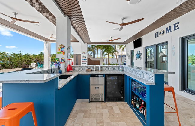 Luxury Seaside Escape Pool Dock Scenic Views - Foto 67