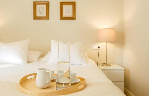 Diseño y confort junto a la catedral - Foto 21