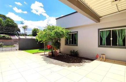 Linda Casa Bairro tranquilo prox Cataratas - Foto 3