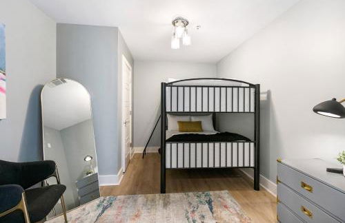 Modern Condos in California Building by Hosteeva - Foto 70