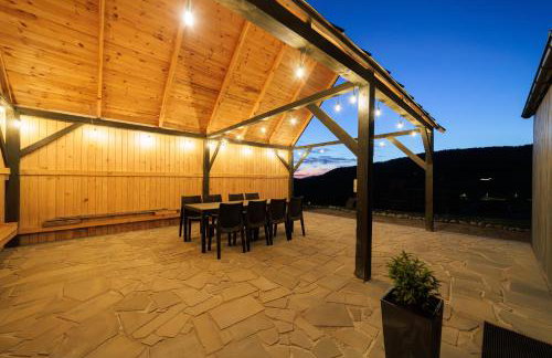 Stodoły Modyń - Domki w Beskidzie Wyspowym - staw kąpielowy, balia, sauna, grota solna - widok na góry - Photo 24