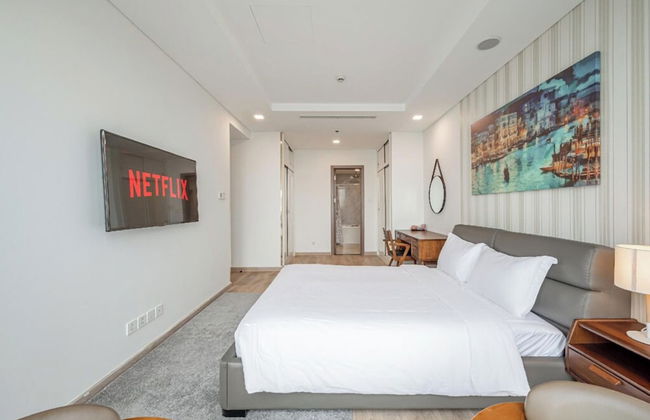 Landmark 81 Residence Skyline - Photo 15