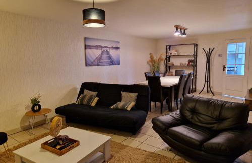 Maison calme avec 3 chambres, proche centre-ville Lunéville & gare, accès facile à Nancy - FR-1-584-106 - Foto 1