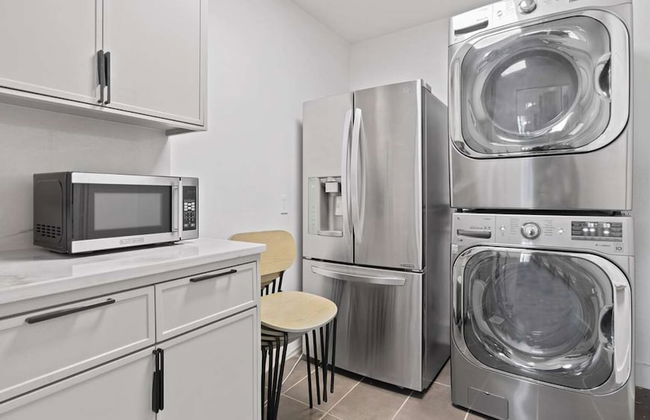 Luxurious Modern Retreat With Private Pool Patio - Foto 10