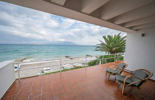 Horizon House - Beachfront Escape - Foto 14