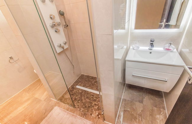 Luxury at Villa Cama - Your Dream Vacation Rental! - Foto 20