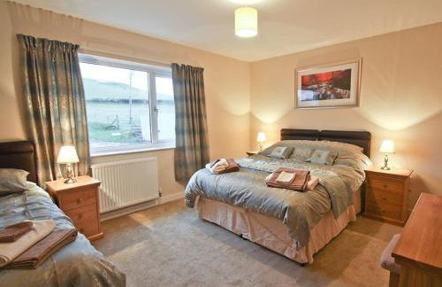 Cob Cottage - Photo 8