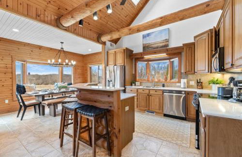 1-Mile to Road America, 2-Miles to Elkhart Lake - Foto 4