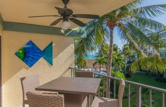 Beautiful Unit In One Of The Most Prestigious Condo Complex In Islamorada 2 Bedroom Condo by RedAwning - Photo 23