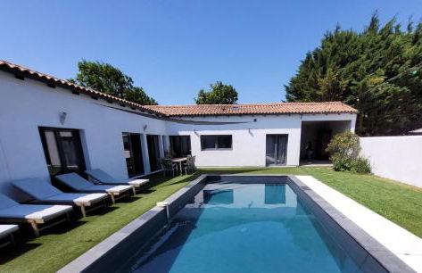 Maison de famille Entre bois et sel avec piscine privée chauffée - Foto 1