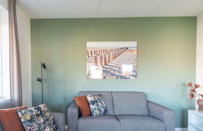 Nice Holiday Home Close to Nature Reserve - Photo 14