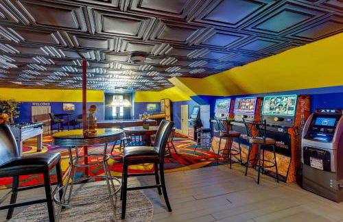 Fun and Unique Home with Vintage Game Room in Annville - Foto 12