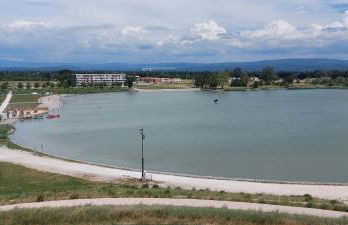 Beau studio Monteux, balcon vue Lac, près de Spirou Provence - Photo 62