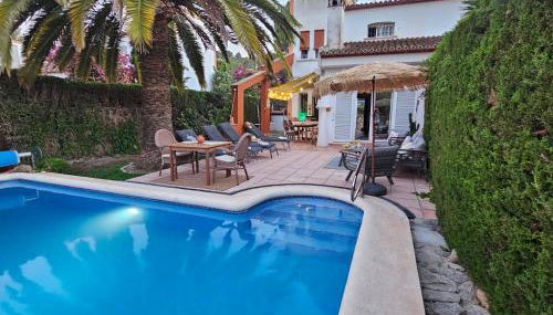 Maison cosy au pied du golf avec piscine privée - Photo 2, Garden, sunbed