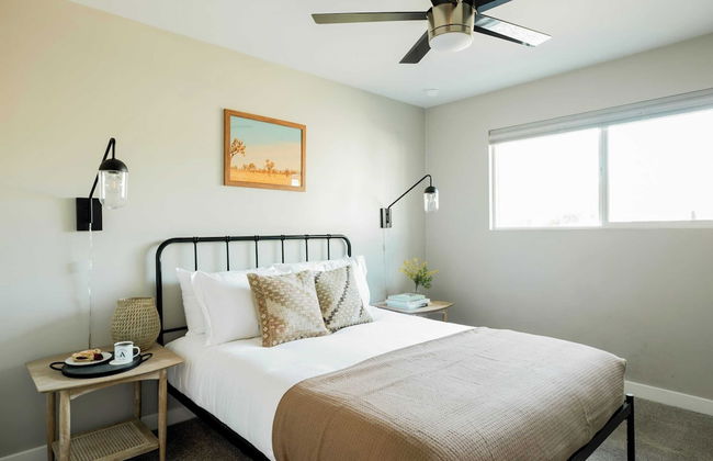 Daisy by Avantstay Modern Home w/ Spacious Backyard, Pool & Table Tennis - Foto 17